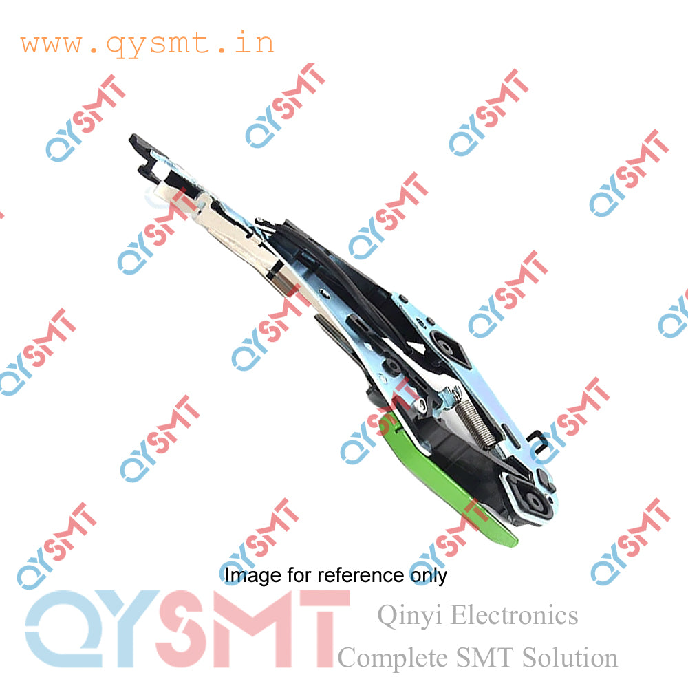 9498 396 02307 Nozzle Catch LL Slit