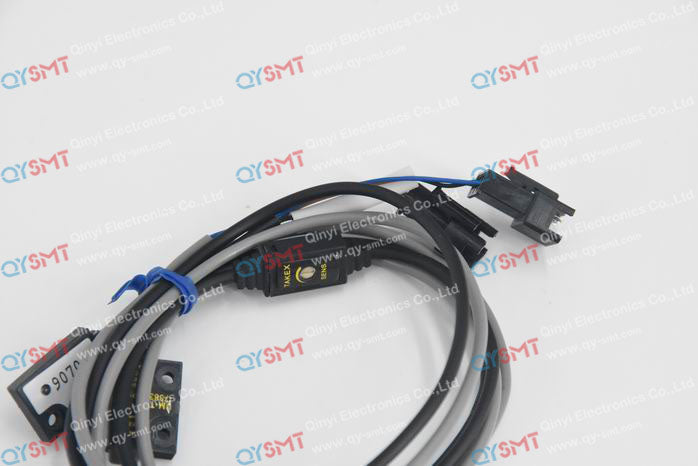 Sensor UM-TR-7383VFPN KV8-M7160-00X QYSMT