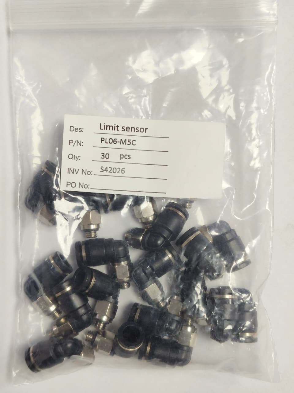 PL06-M5C M5 X 6MM Micro Male Elbow