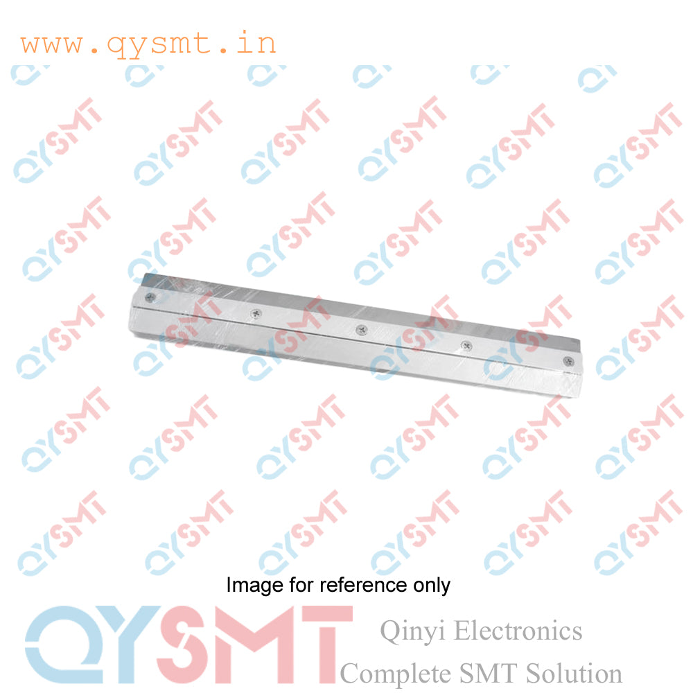 QY13032305 300mm Scraper Holder + Blade DEK