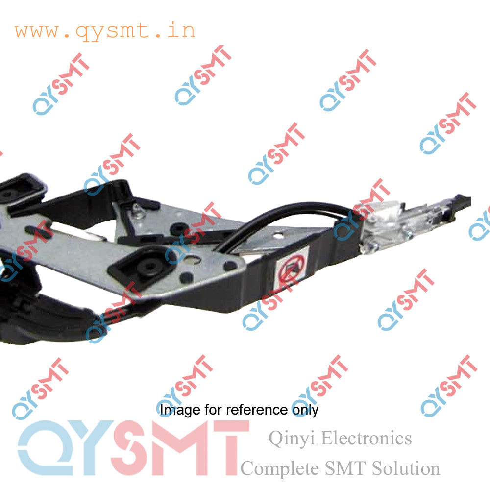 9498 396 02307 Nozzle Catch LL Slit