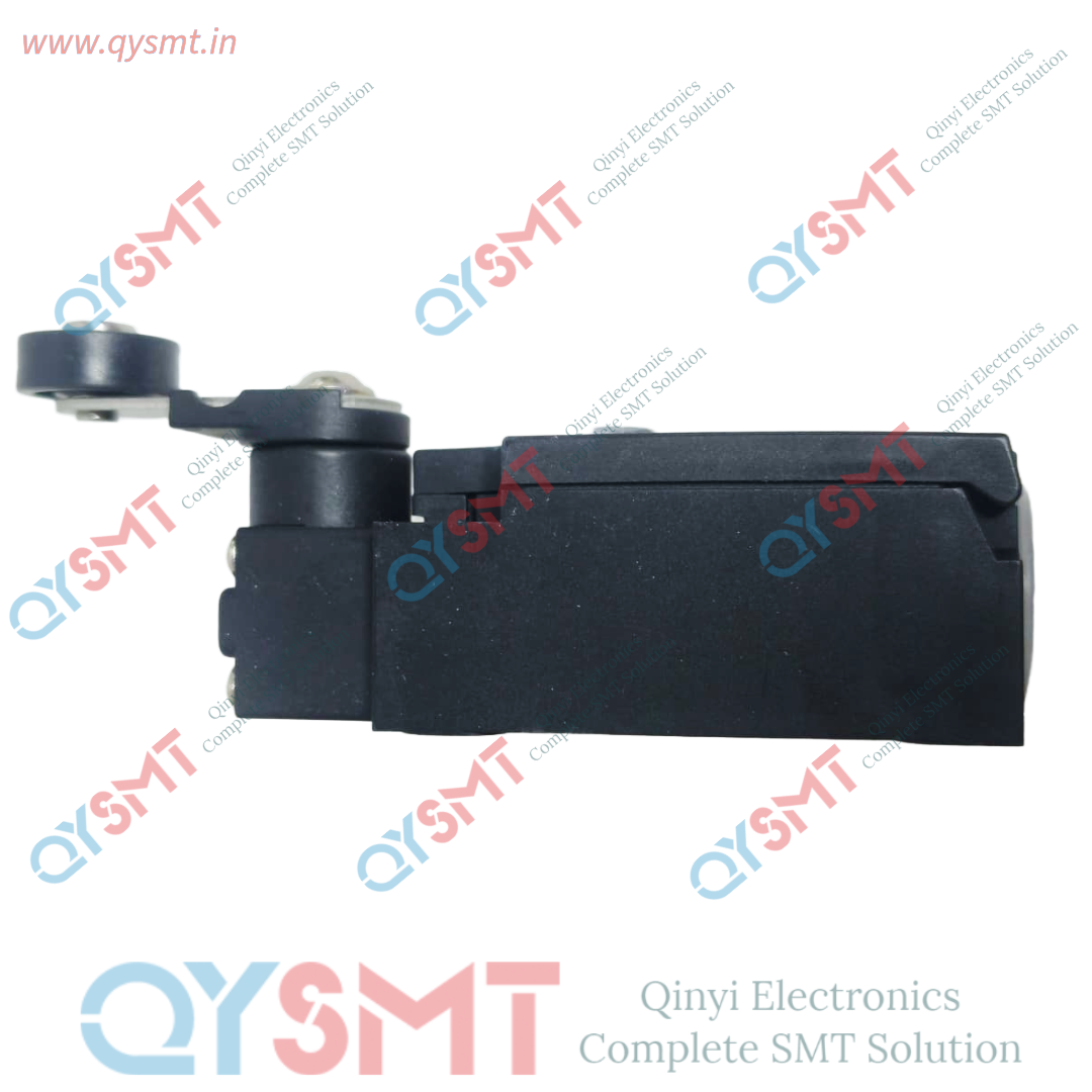 D4N-1122 Omron Switch