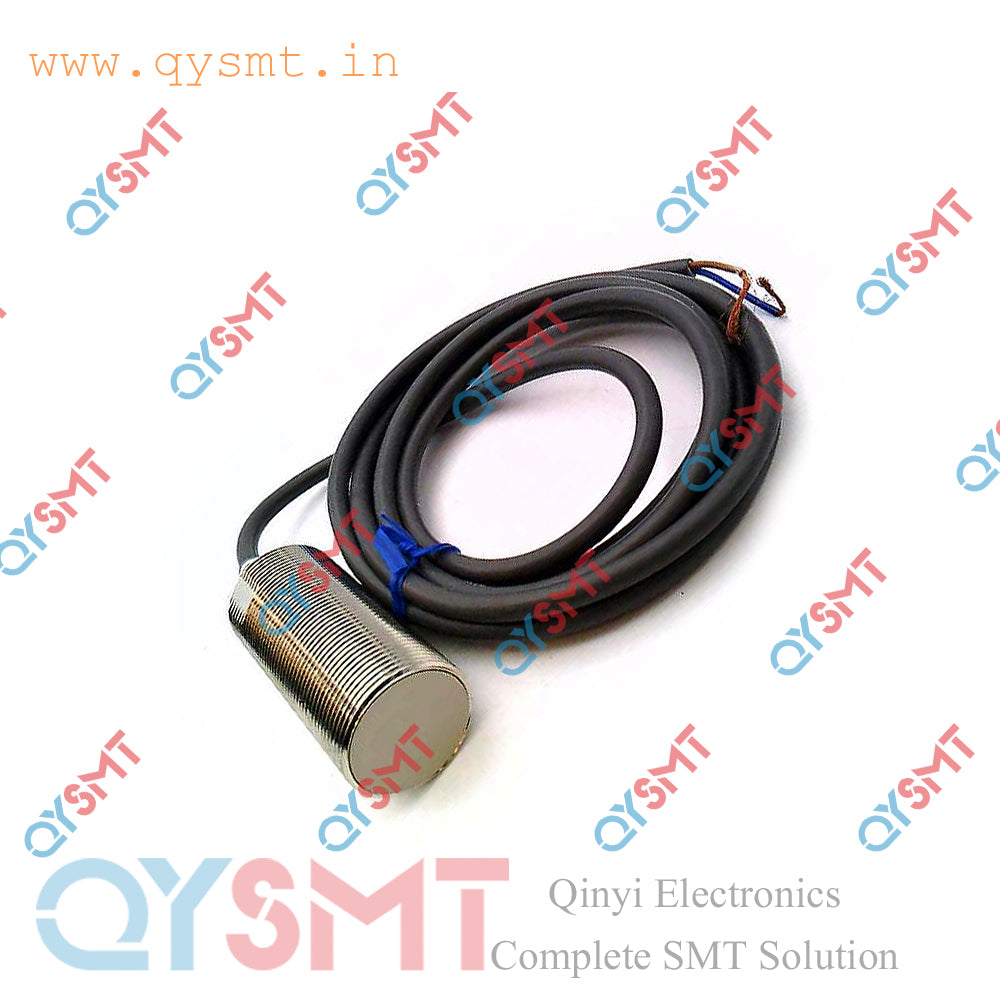E2E2-X10Y2 2M Proximity Sensor