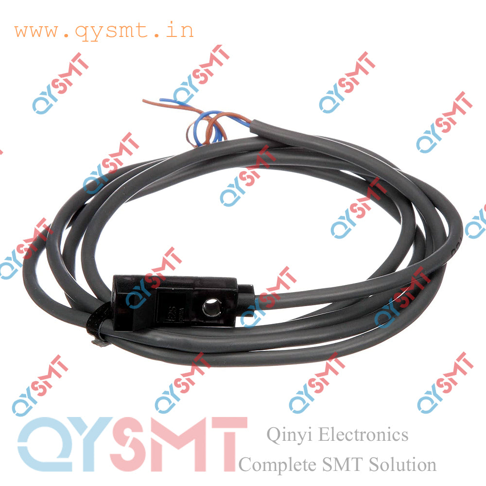 Omron E2S-Q21 1M Sensor
