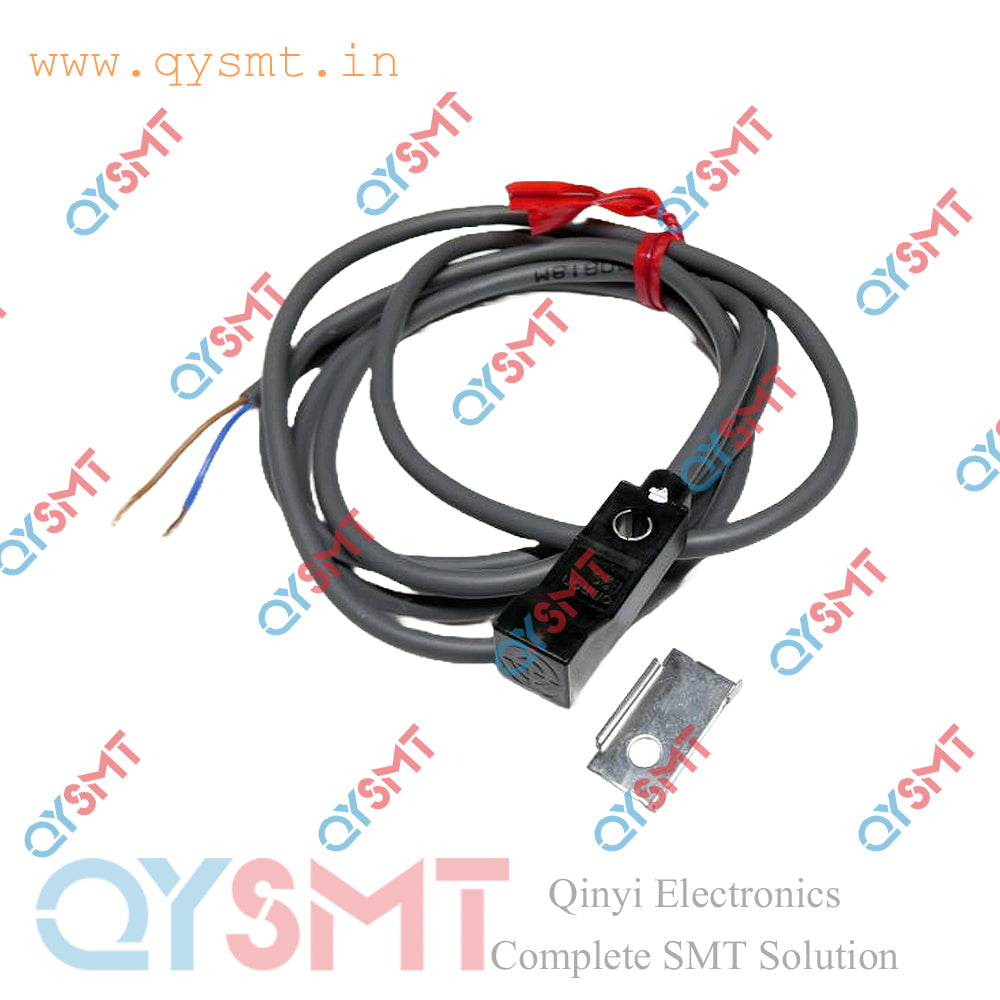 Omron E2S-Q21 1M Sensor