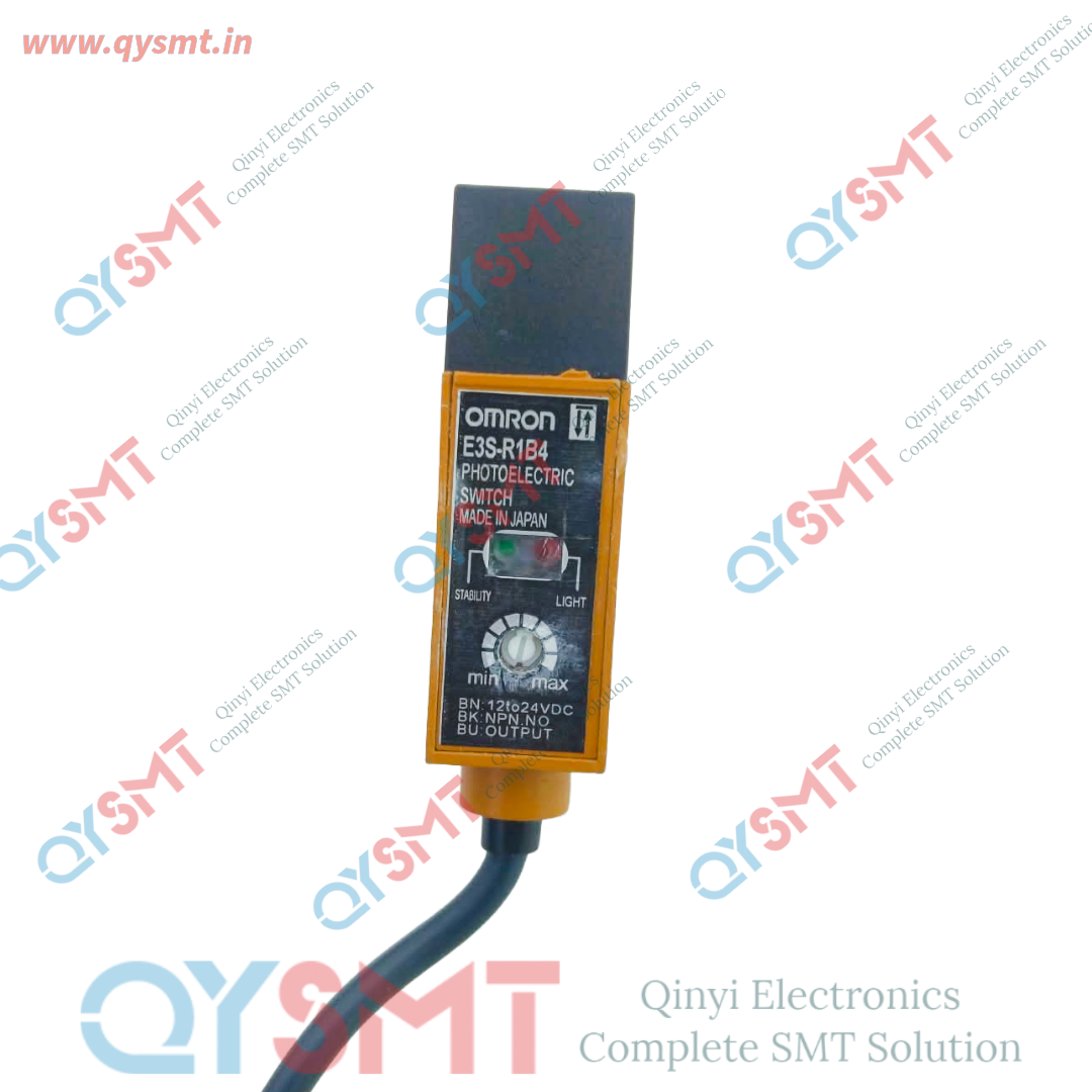 E3S-R1B4 Omron Photoelectric Sensor