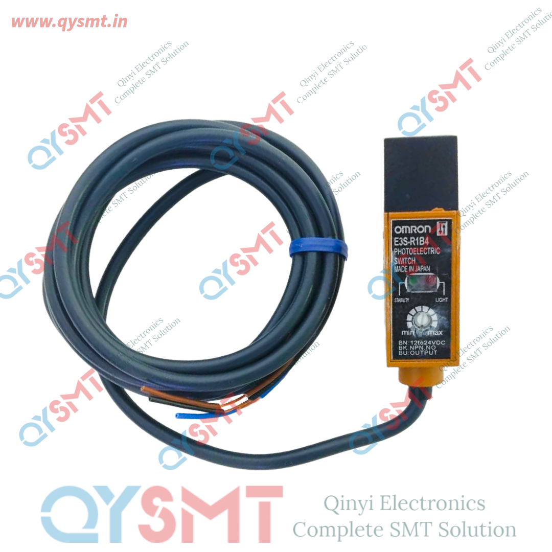 E3S-R1B4 Omron Photoelectric Sensor
