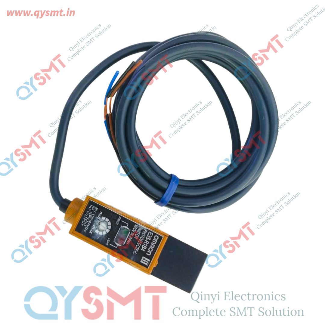 E3S-R1B4 Omron Photoelectric Sensor