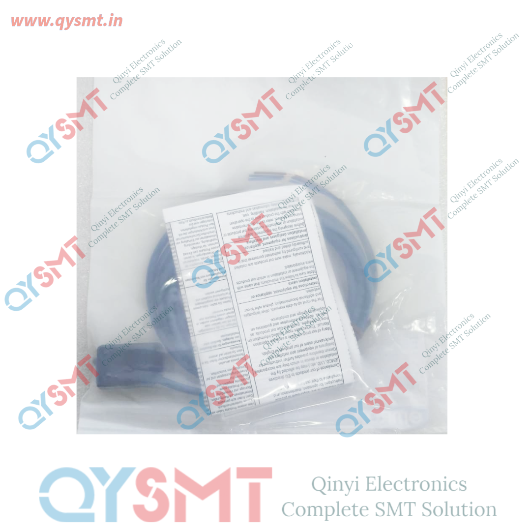 E3Z-LL81 OMRON SENSOR