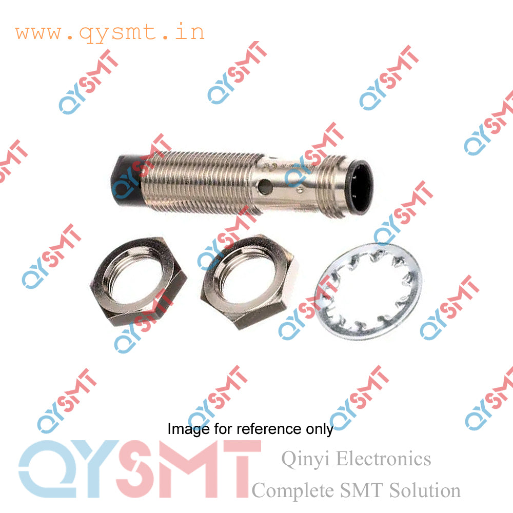 Omron E2B-M12KN05-M1-B1 Proximity Sensor