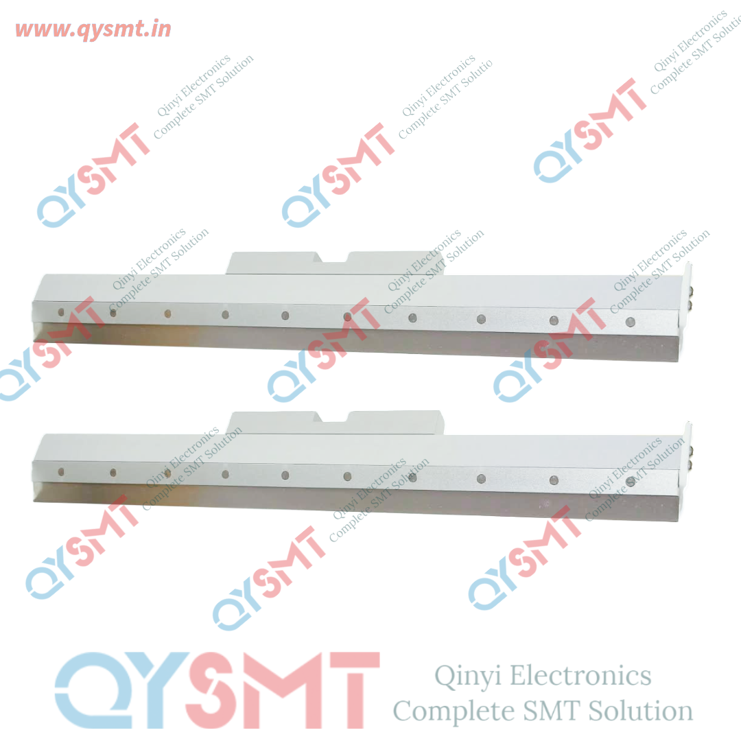 QY040826001 450mm GKG metal squeezee set