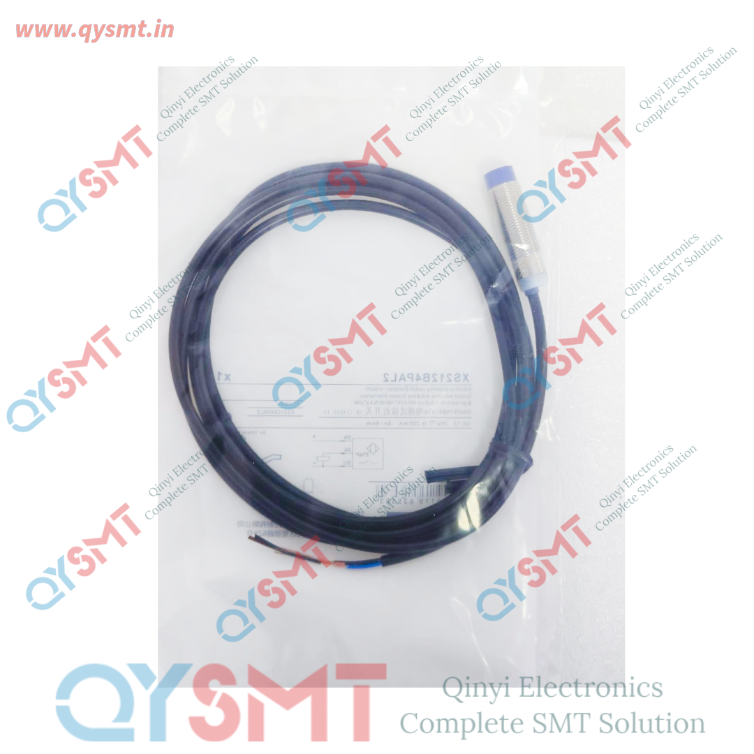 XS212B4PAL2 Telemecanique Sensor