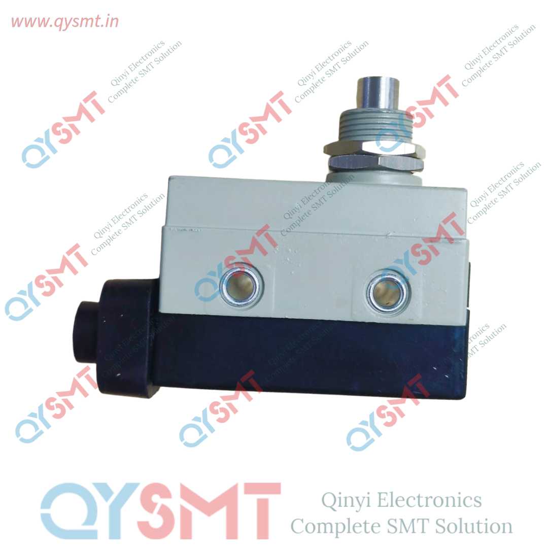 Omron ZC-Q55 Limit Switch