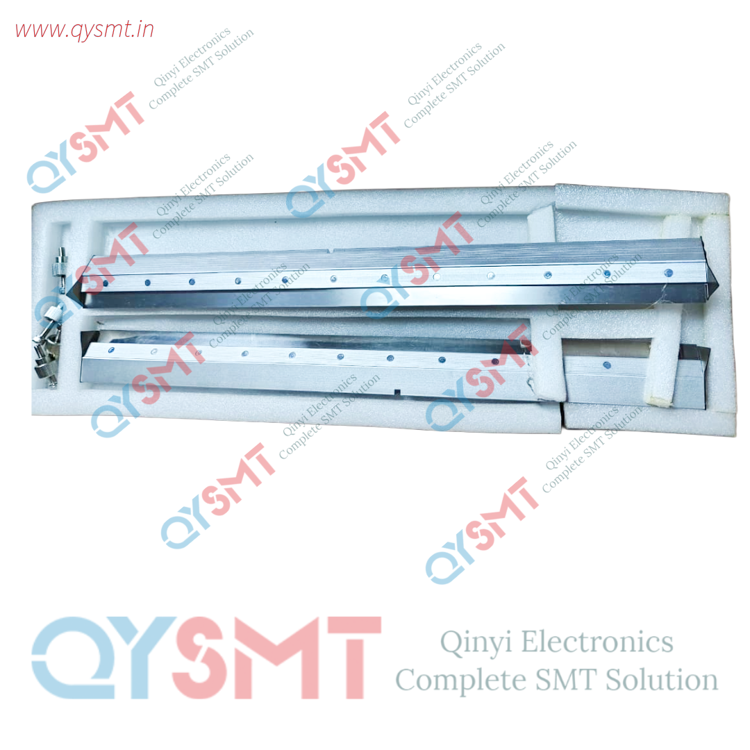 sqa309 METAL CLAMPED SQUEEGEES 535MM 60 15 MM OVERHANG
